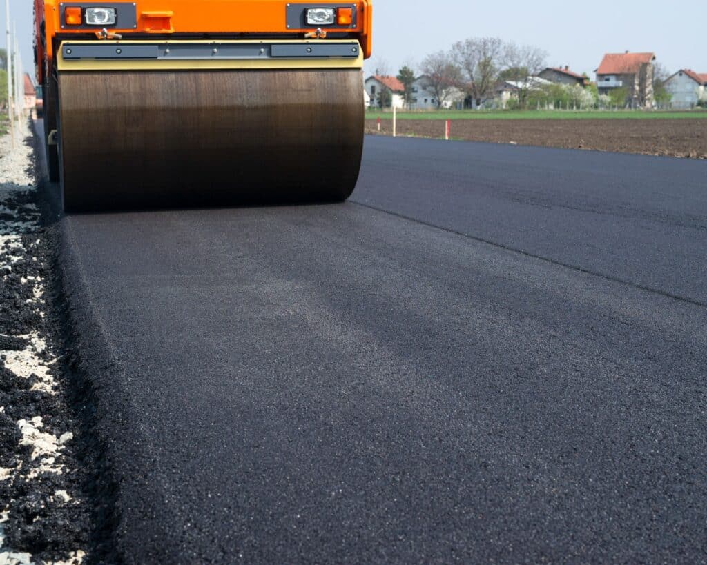 asphalt paving (1)